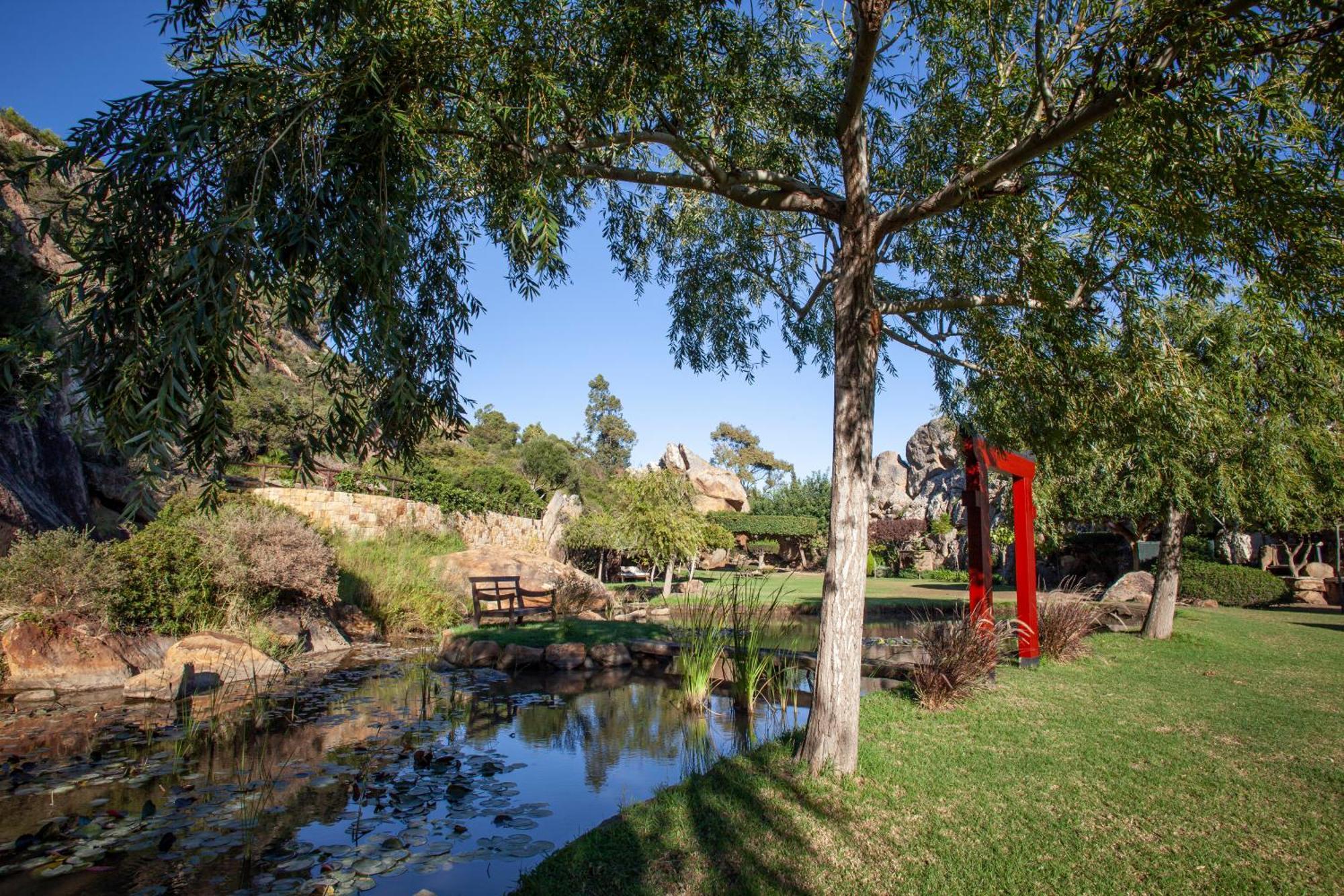 Love Garden Bolonia Exterior photo