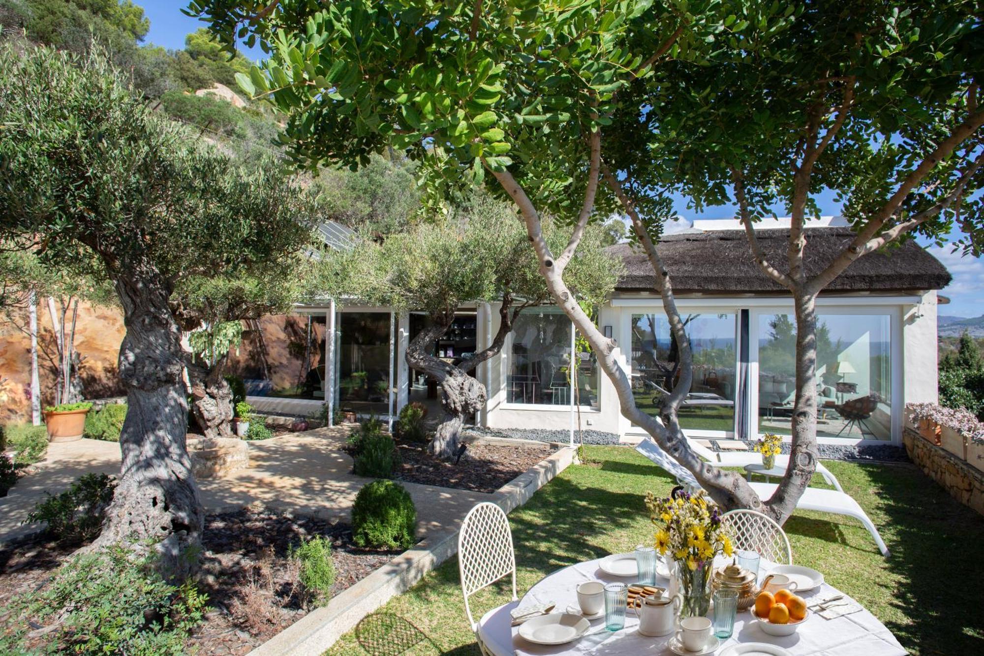 Love Garden Bolonia Exterior photo